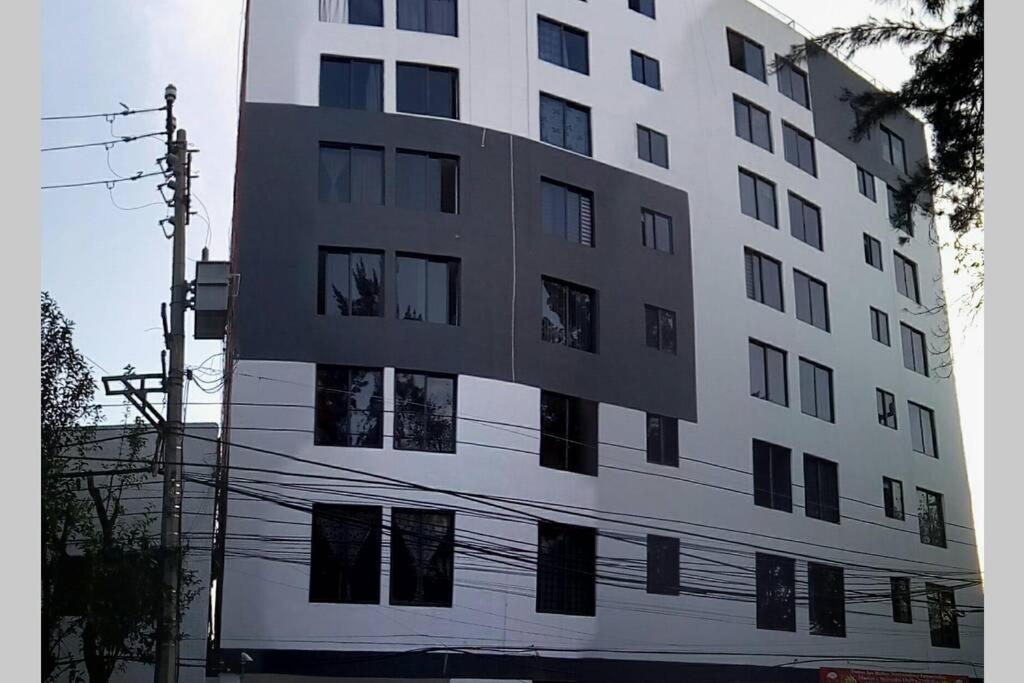 Departamento Alejandro - Completo Y Amplio Departamento En Una Zona Muy Tranquila De La Cdmx Мехіко Екстер'єр фото
